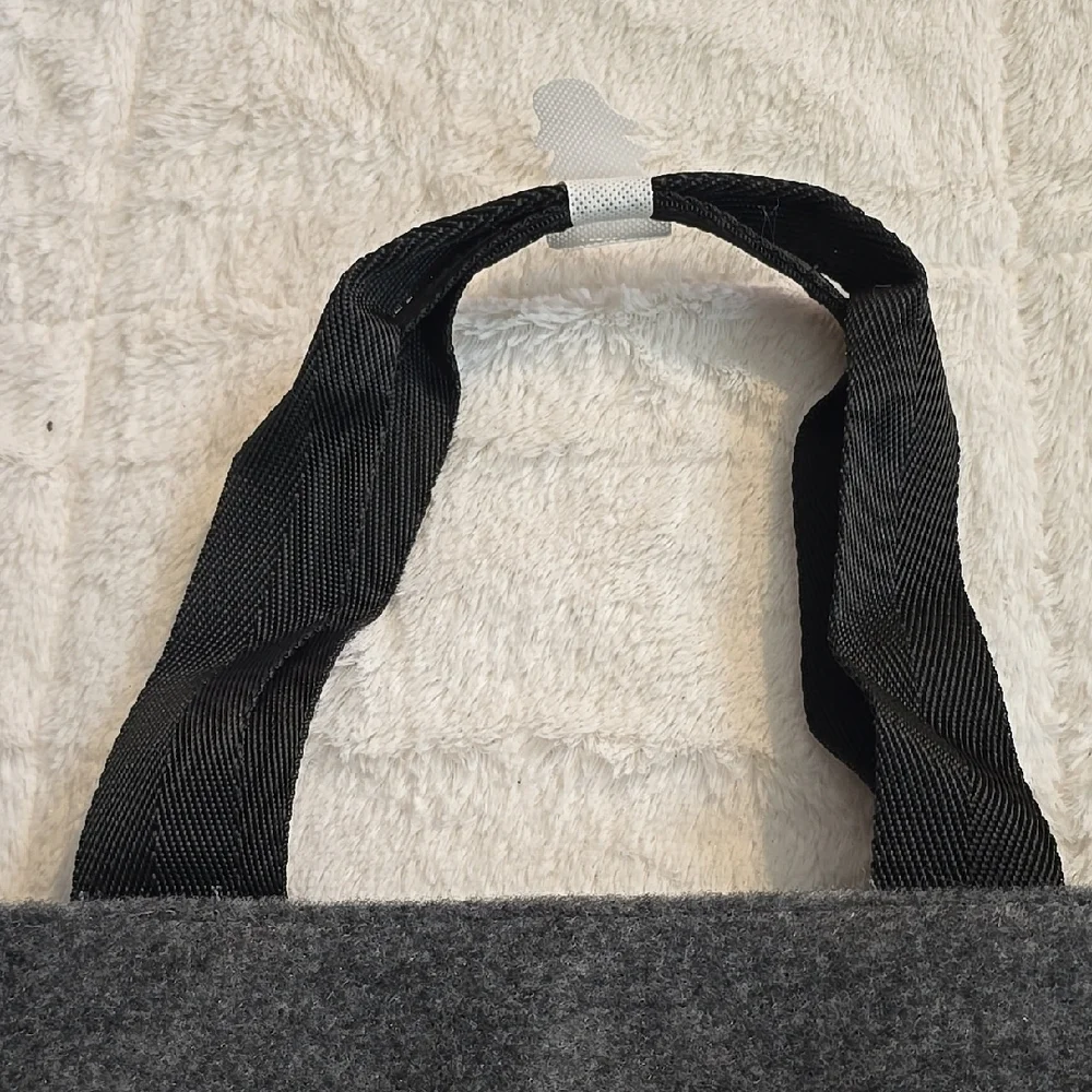 Gray and Black Laptop Bag with Zipper Closure